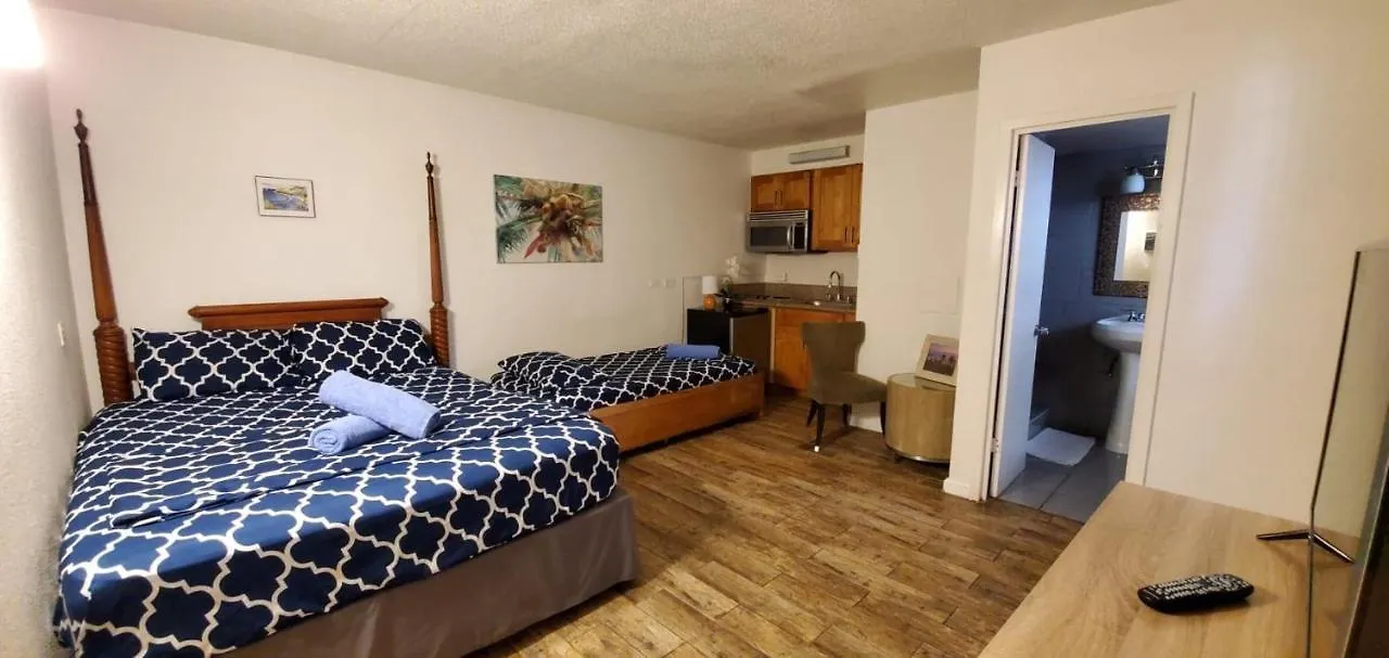 The Beach Waikiki Boutique Hostel Honolulu USA